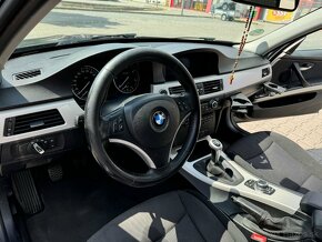 BMW E90 2.0 - 3