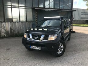 Nissan Navara 2.5 automat - 3