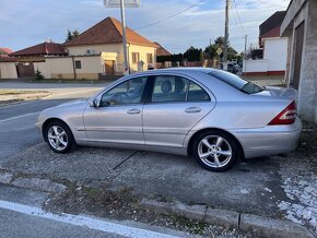 Mercedes Benz C240 W203 Elegance - 3