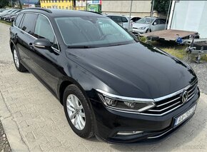 Volkswagen Passat Variant 2.0 TDI EVO Business DSG - 3