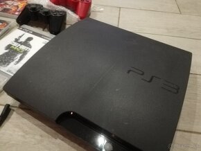 Playstation 3 Slim, ovládače, káble, čítať text - 3