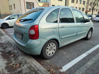 Predám Citroen Xsara Picasso 1,8 16V - 3