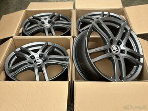 MERCEDES SKODA AUDI SEAT VW DEZENT 5X112 R18 7,5J ET44 - 3