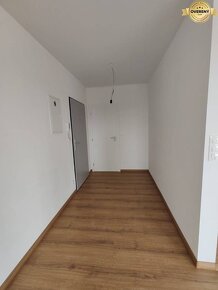 2 - izbový apartmán v blízkom centre Malaciek - 3