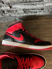 JORDAN 1 MID "ALTERNATE BRED" (2022) - 3