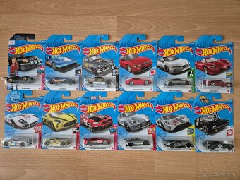 Hotwheels autíčka mix 2 - 3