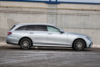 Mercedes-Benz E 400 d 4MATIC A/T - 3