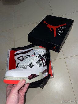 Air Jordan Retro 4 Flight Nostalgia - 3