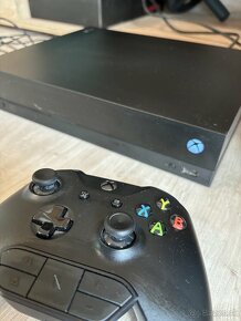 Xbox one X 1TB - 3