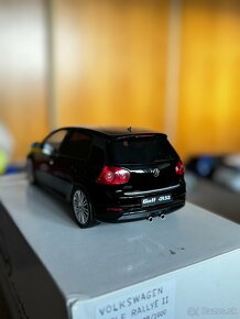 Vw golf 5 R32 1:18 - 3