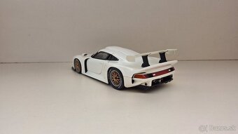 1:18 PORSCHE 911 GT1 - 3