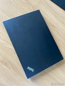 Notebook Lenovo ThinkPad T490s - 3