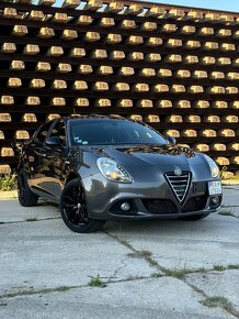 Alfa Romeo Giulietta 2.0 JTD 175k Distinctive - 3