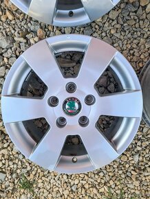 5x112 R15 Škoda Octavia original. - 3