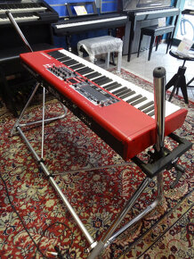 Nord Electro 6 HP - ako nové + stojan + taška + pedál - 3