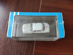 Renault Dauphine Gordini 1958 1:43 - 3