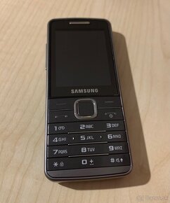 SAMSUNG S5610 - 3