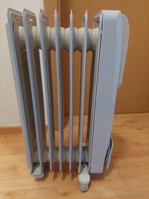 elektricky olejovy radiator DéLonghi KH 770715 - 3