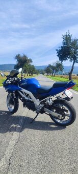 Suzuki SV650S - 3