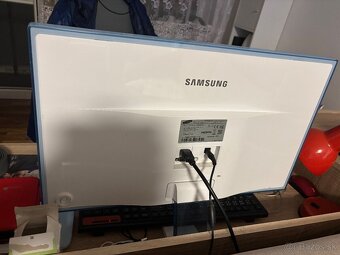 Monitor Samsung - 3