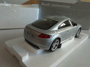 Predám model auta Audi TT 1:18 Minichamps. - 3