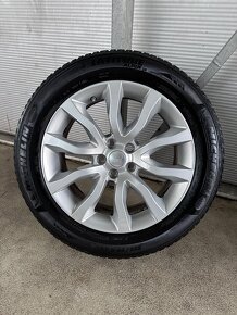 Land Rover Range Rover Sport 3.0 TDV6 HSE 255/55 r20 - 3