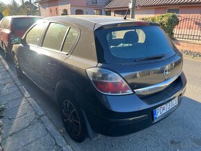 Opel Astra H 1,9 cdti 88kw 2008 - 3