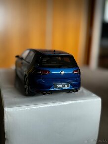 Vw golf 7 R blue 1:18 - 3