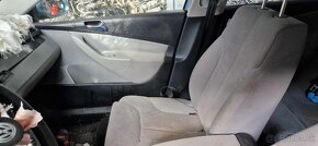 Volkswagen passat  2,0TDi  103KW DSG - 3