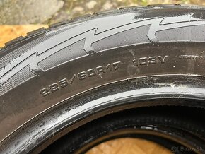 225/60 R17 zimné GoodYear 6mm - 3