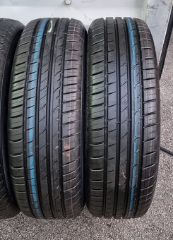 Letné pneumatiky Hankook 215/60r17 - 3