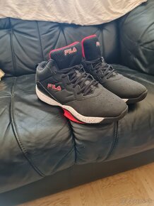 Fila - 3