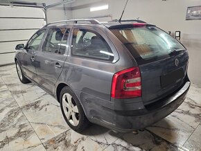 ŠKODA OCTAVIA COMBI 2.0 TDI DSG - 3