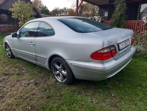 Predám Mercedes Benz CLK 200K - 3