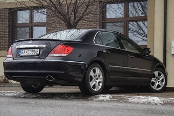 Honda Legend 3.5L V6 A/T - 3