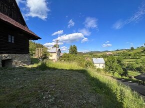 Predaj pozemok o rozlohe 585m2 s drevenicou v obci Lutiše - 3