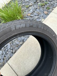 235 / 45 R19 zimné pneu - 3