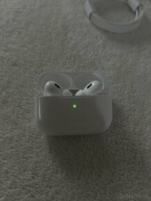 Apple AirPods Pro 2 - 3