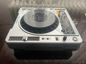 Pioneer CDJ 800 MK2 - 3