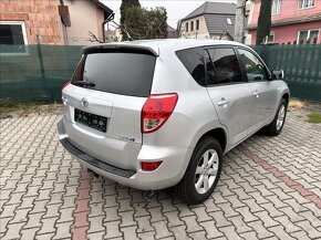 Toyota RAV4 2.0 16V 112kW 2009 113519km VVT4x4 TAŽNÉ TOP - 3