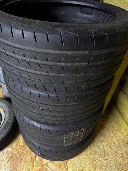 Letné pneumatiky 235/40 r19 - 3