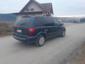 Chrysler Voyager - 3