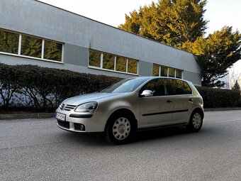 Volkswagen Golf 5 - 3