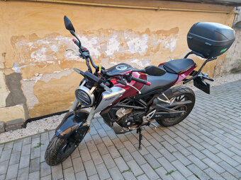 Honda CB125R - 3