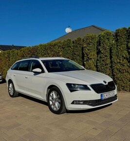 Skoda Superb 2.0TDI DSG Style - 3