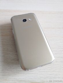 Samsung Galaxy A3 2017 - 3