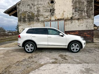 Volkswagen Touareg II 3.0 V6 TDI 240k BlueMotion - 3