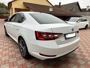 Škoda Superb 2,0 TDI - 3