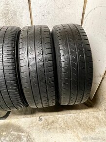 Céčkové 215/65 R16C 4x=140€ - 3