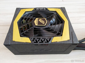 700W ATX zdroj FSP Aurum Series - 3